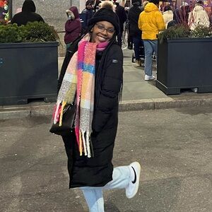 Meet your Posher, Sydney